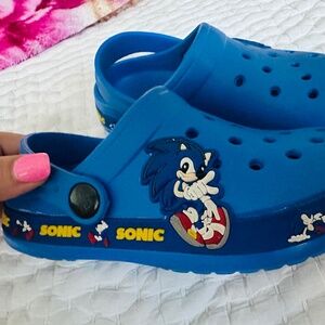 SONIC ‘CROCS’ ! Size 11 kids! Fits Jibbitz